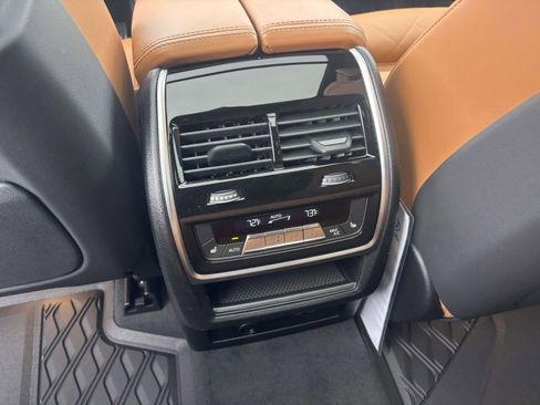 New 2026 BMW X5 xDrive40i w/ M Sport Package AWD/4WD image 32