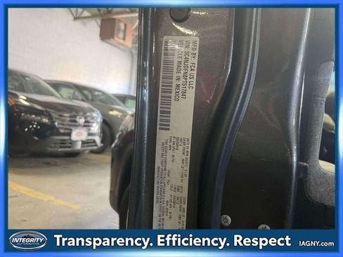 Used 2023 Jeep Compass Latitude AWD/4WD image 19