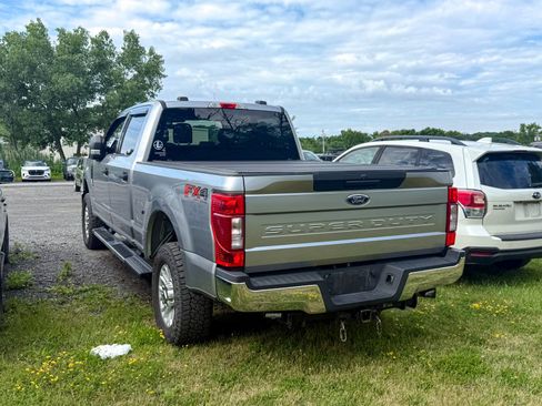Used 2020 Ford F250 XLT w/ FX4 Off-Road Package AWD/4WD image 5