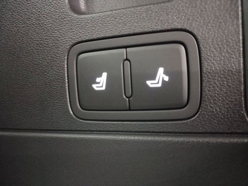 New 2026 Hyundai Ioniq 9 Calligraphy image 19