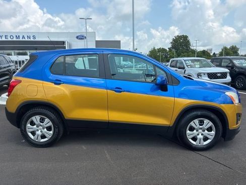 Used 2015 Chevrolet Trax LS FWD image 9