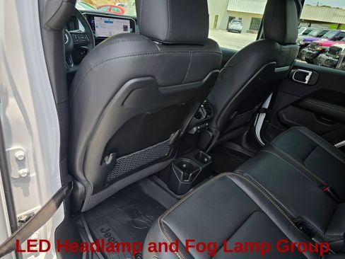 New 2026 Jeep Gladiator Sport AWD/4WD image 22
