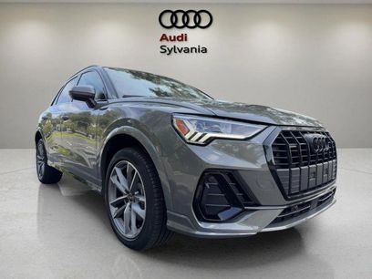 Certified 2025 Audi Q3 2.0T Premium w/ Convenience Package