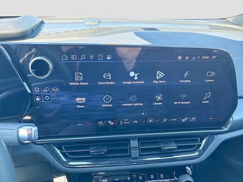 New 2026 Chevrolet Equinox EV RS AWD/4WD image 16