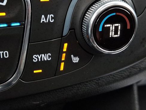 Certified 2021 Chevrolet Traverse Premier image 27