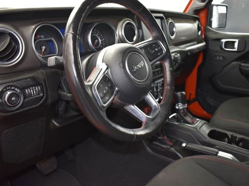 Used 2018 Jeep Wrangler Unlimited Rubicon image 12