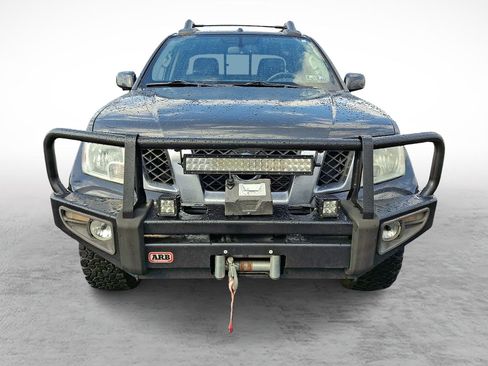 Used 2015 Nissan Frontier PRO-4X w/ Pro-4x Luxury Package image 3