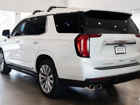 Used 2024 GMC Yukon Denali w/ Denali Reserve Package AWD/4WD image 6