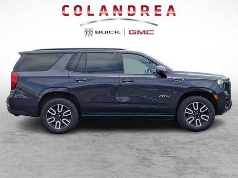 Used 2023 GMC Yukon AT4 w/ AT4 Premium Package AWD/4WD image 7
