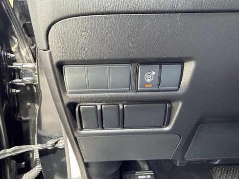 Used 2023 Nissan Armada SV RWD image 45