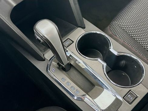 Used 2015 Chevrolet Equinox LT w/ Driver Convenience Package image 17