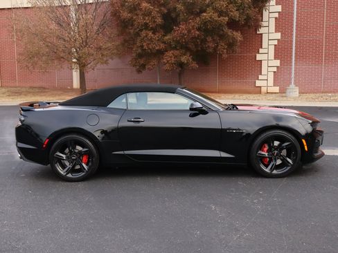 Used 2023 Chevrolet Camaro SS image 39