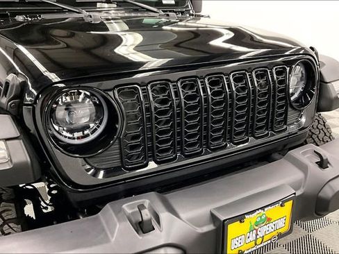 Used 2025 Jeep Wrangler Unlimited Sport S 4xe image 31