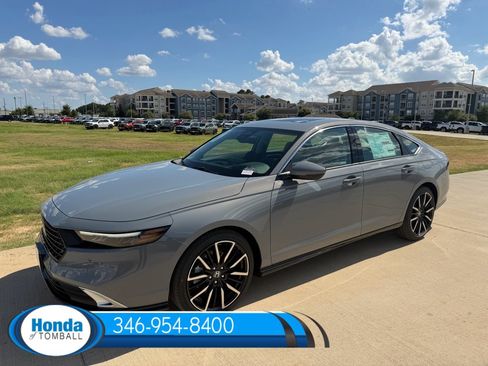 New 2026 Honda Accord Hybrid Touring image 3