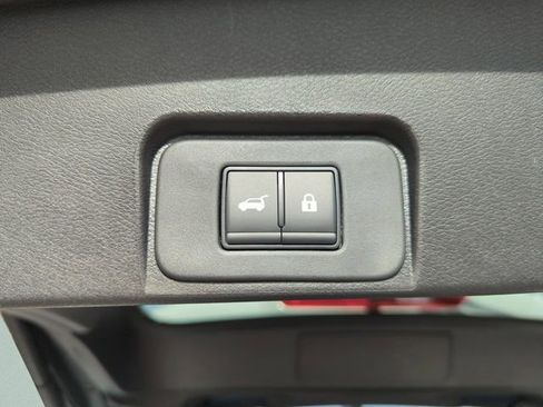 New 2026 Nissan Rogue SV image 15