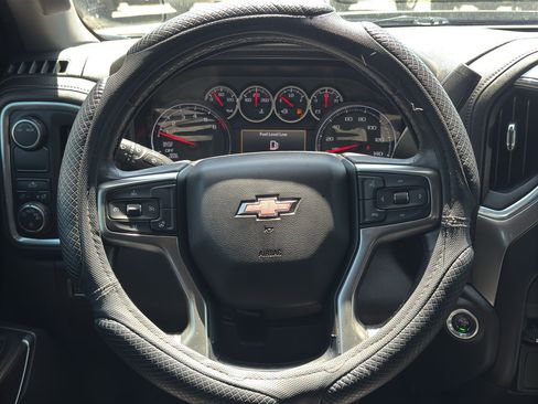 Used 2020 Chevrolet Silverado 1500 LT w/ Texas Edition RWD image 10