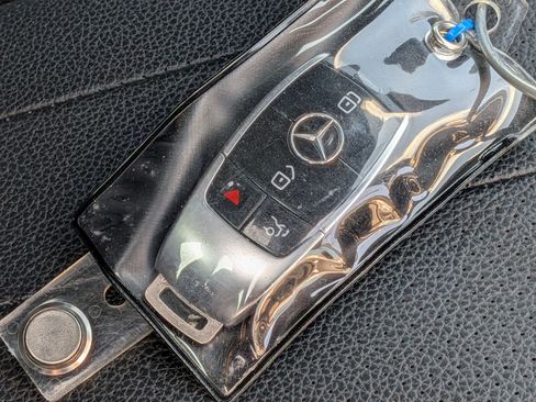 Certified 2023 Mercedes-Benz E 450 4MATIC All-Terrain Wagon image 40