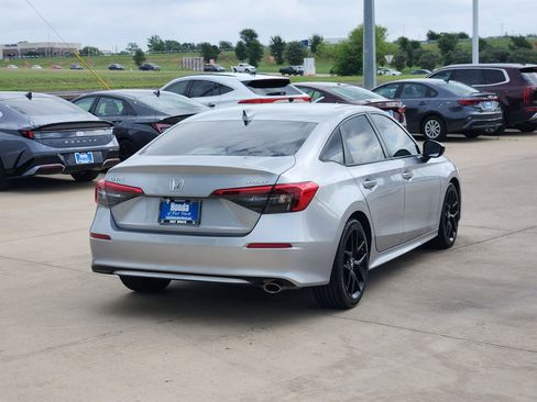 Used 2024 Honda Civic Sport image 5