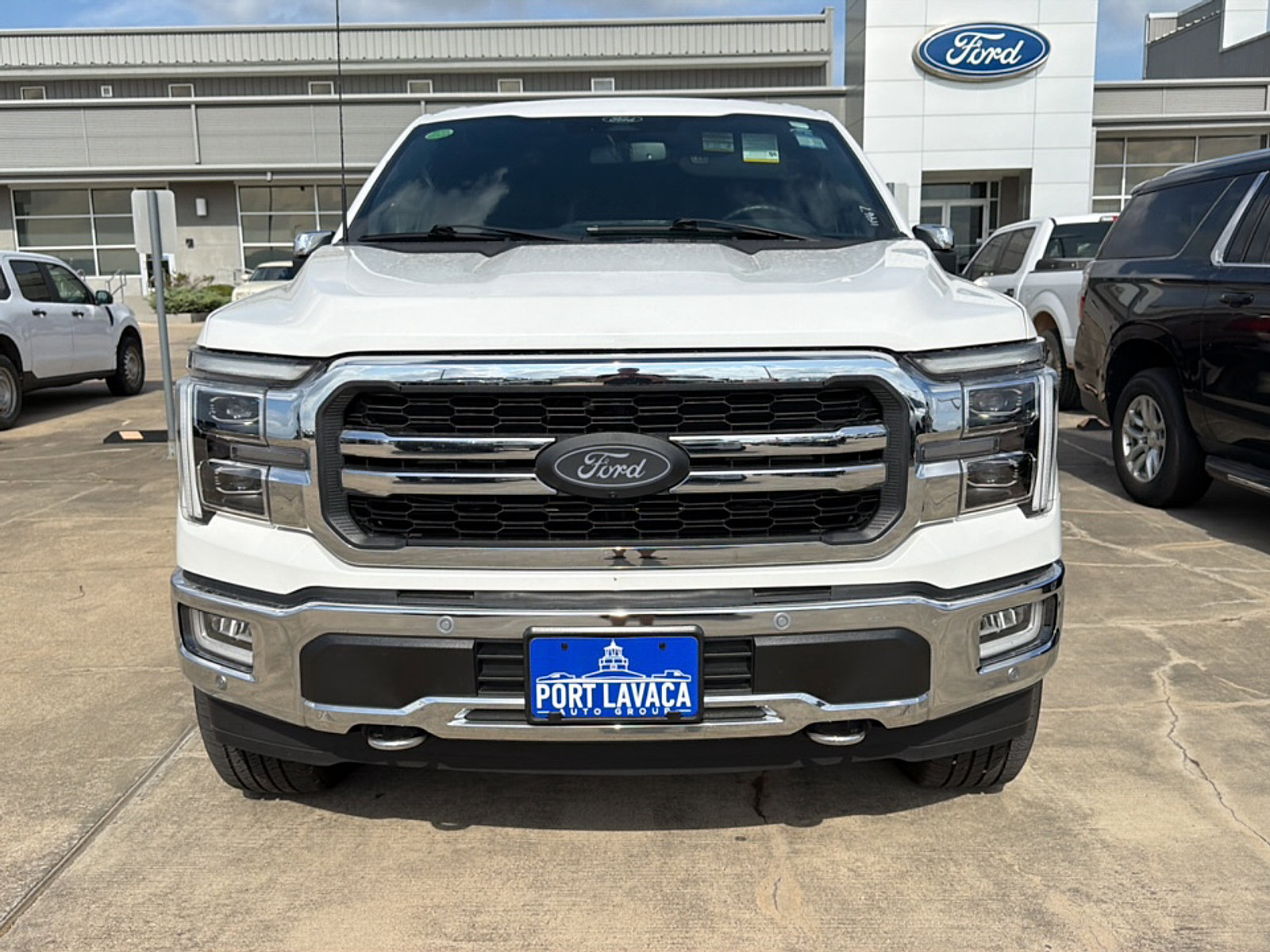 Used 2024 Ford F150 Lariat w/ FX4 Off-Road Package AWD/4WD image 2