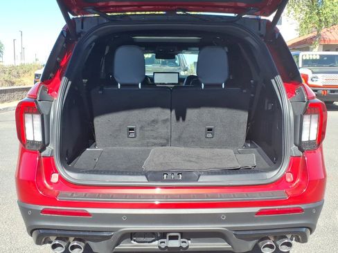 Used 2025 Ford Explorer ST w/ Sun And Sound Package AWD/4WD image 9
