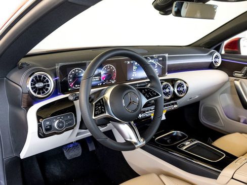 Used 2026 Mercedes-Benz CLA 250 image 14