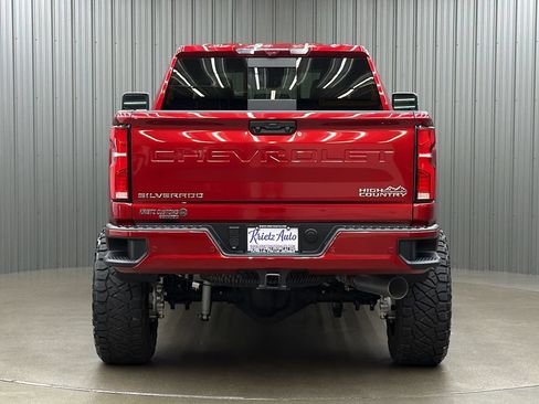 Used 2026 Chevrolet Silverado 2500 High Country w/ High Country Premium Package AWD/4WD image 4