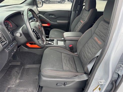 Used 2024 Nissan Frontier PRO-4X w/ Off-Road Protection Package image 9