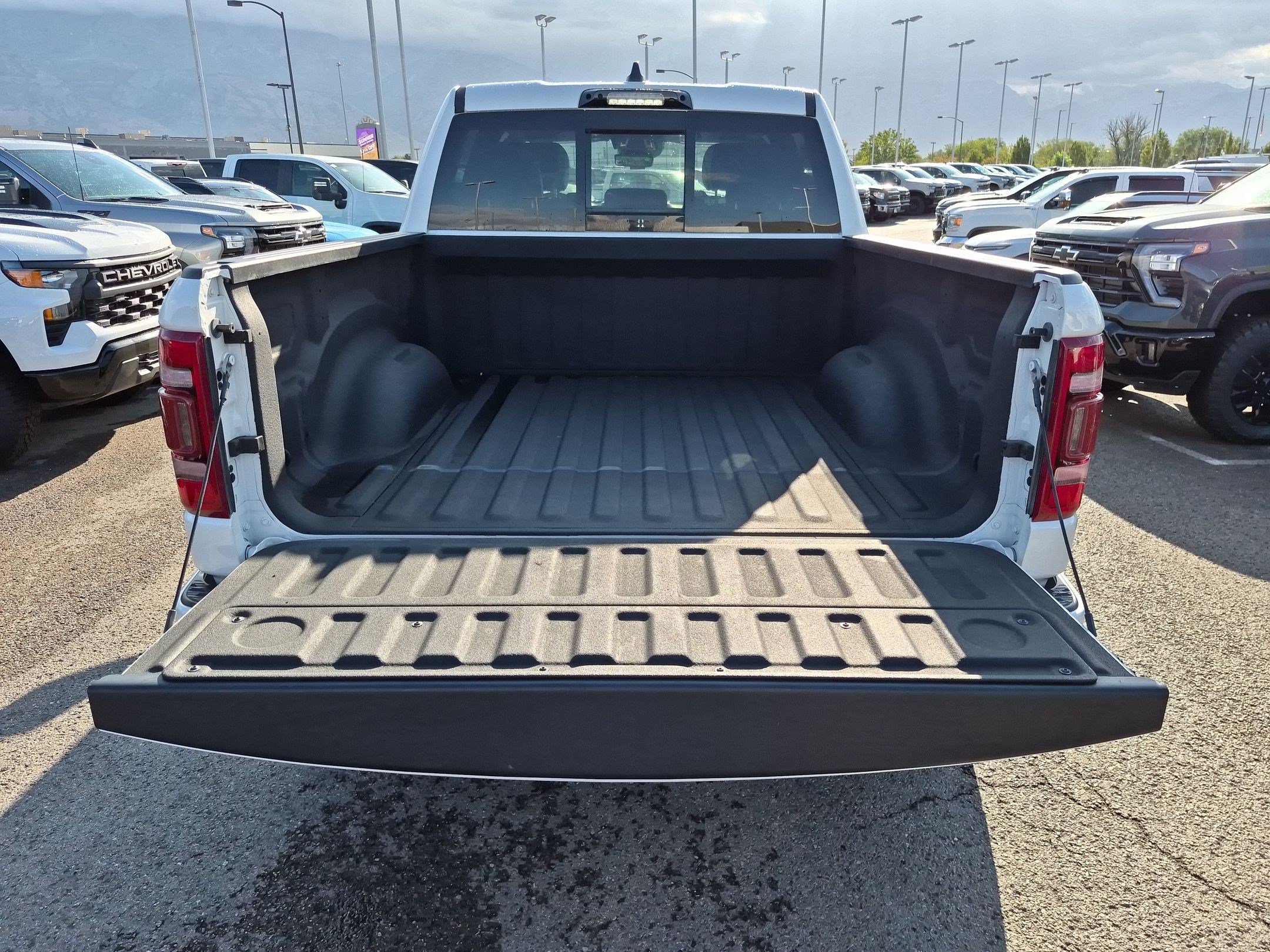 Used 2021 RAM 1500 Limited AWD/4WD image 30