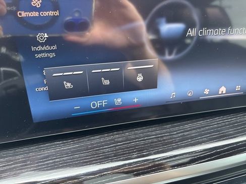 New 2026 BMW X5 xDrive40i w/ M Sport Package image 34