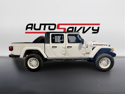 Used 2022 Jeep Gladiator Mojave w/ Trailer Tow Package AWD/4WD image 8