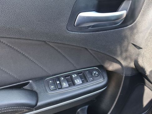 Used 2023 Dodge Charger SXT RWD image 8