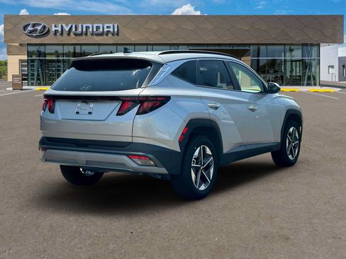 Used 2025 Hyundai Tucson SEL FWD image 38