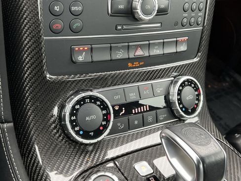Used 2012 Mercedes-Benz SLS AMG Coupe image 19