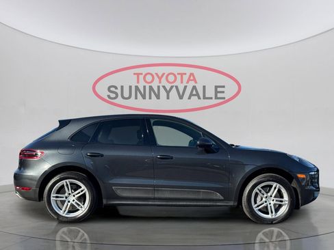 Used 2017 Porsche Macan image 9