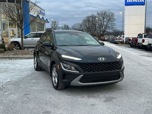 Used 2023 Hyundai Kona SEL w/ Cargo Package image 1