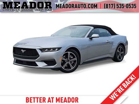 Used 2024 Ford Mustang Convertible RWD image 1