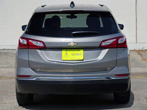 Used 2018 Chevrolet Equinox LT FWD image 43