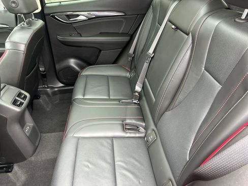 Used 2023 Buick Envision Essence w/ Sport Touring Package AWD/4WD image 24