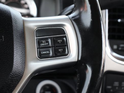 Used 2018 RAM 3500 Laramie image 24