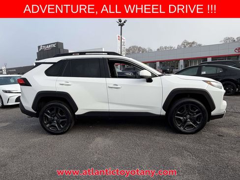 Used 2024 Toyota RAV4 Adventure AWD/4WD image 9