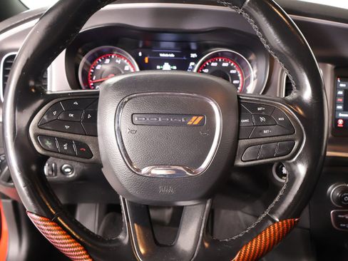 Used 2022 Dodge Charger SXT image 3