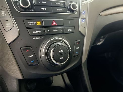 Used 2018 Hyundai Santa Fe Sport AWD/4WD image 16