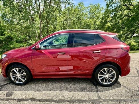 Used 2021 Buick Encore GX Essence w/ Sport Touring Package AWD/4WD image 5