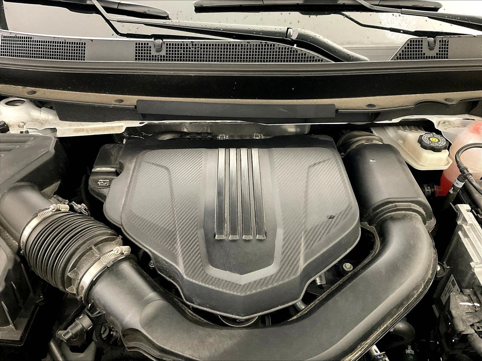 Used 2025 GMC Acadia Denali FWD image 31