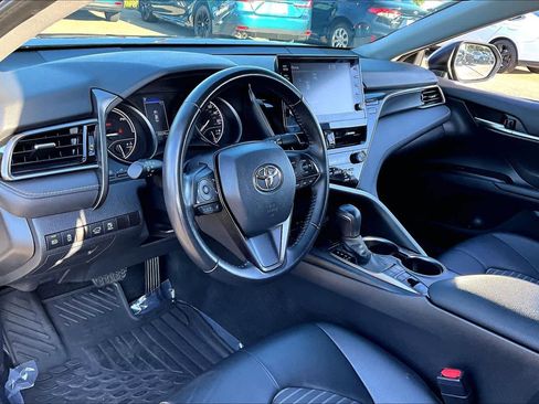 Used 2024 Toyota Camry SE w/ Audio Upgrade Package FWD image 17