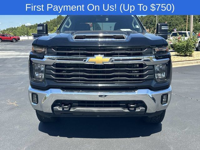 Certified 2024 Chevrolet Silverado 2500 LT AWD/4WD image 3