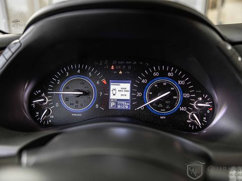 Used 2019 Nissan Armada Platinum image 27