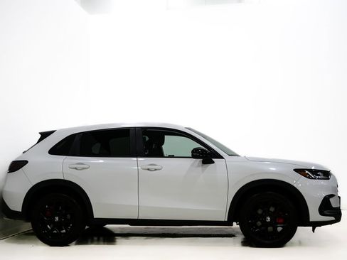 Used 2024 Honda HR-V Sport image 4