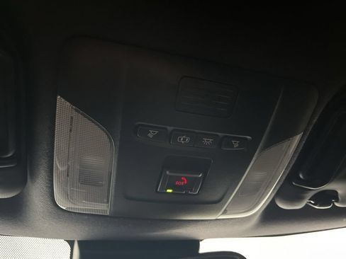 Used 2021 Toyota Corolla SE FWD image 70