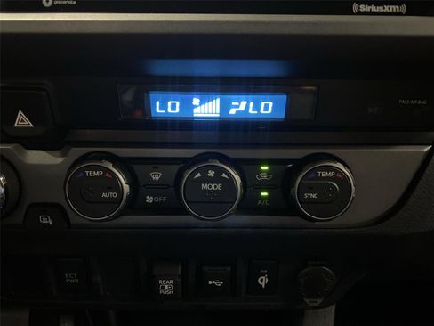 Used 2023 Toyota Tacoma TRD Off-Road w/ Black Out Package (TMS) image 20